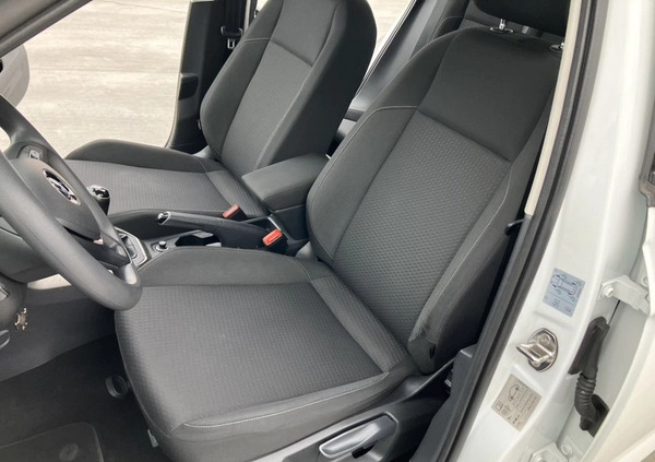 Volkswagen Polo cena 48900 przebieg: 210000, rok produkcji 2019 z Rymanów małe 211